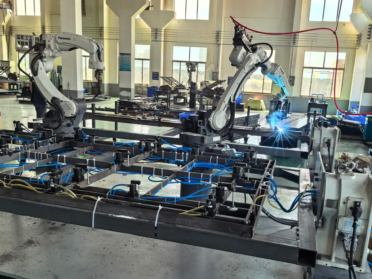 Custom Panasonic robotic welding station for long OEM metal frame production