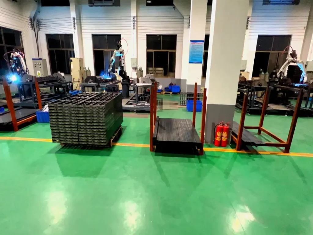 Robotic welding production line for OEM metal parts